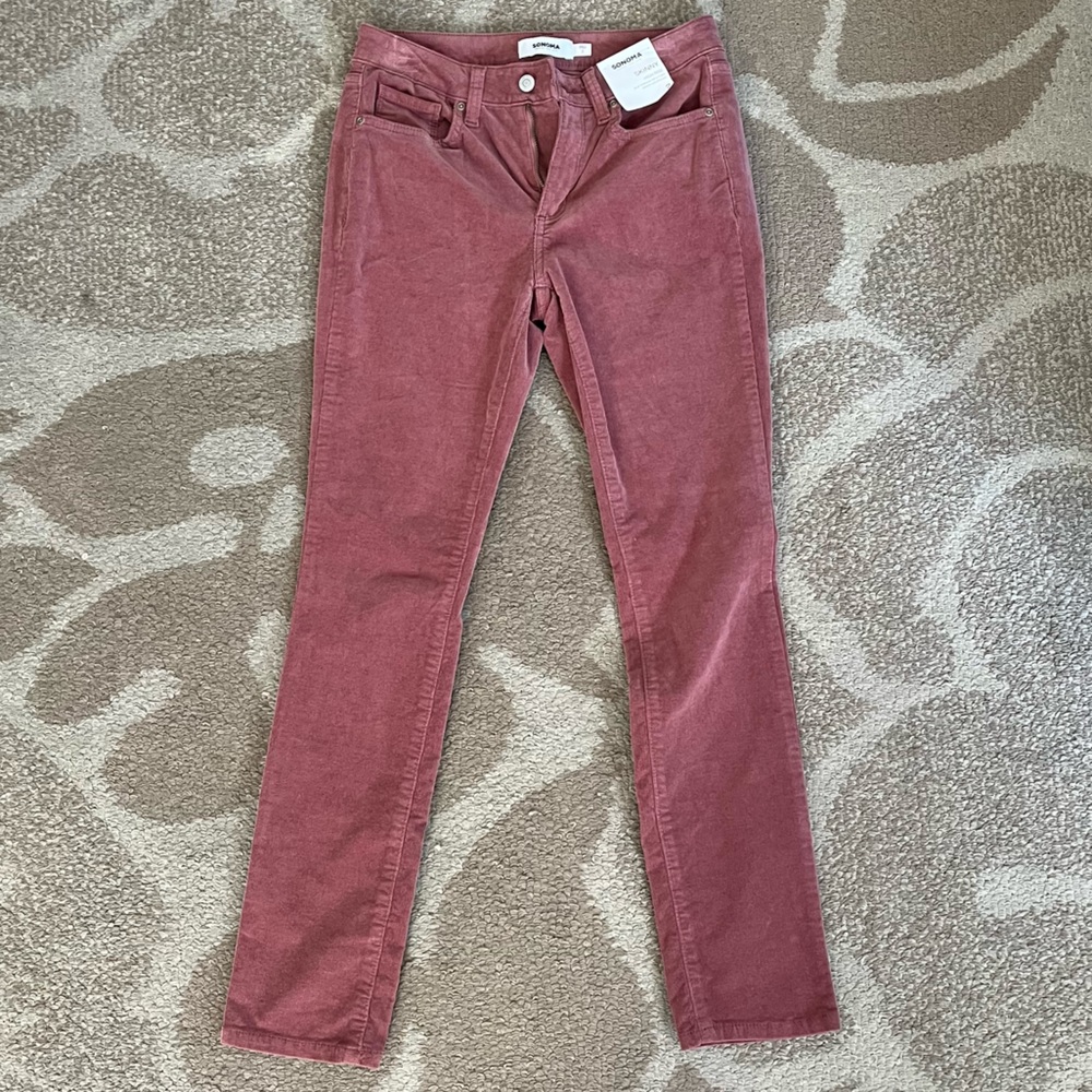 Skinny high rise corduroy jeans NWT